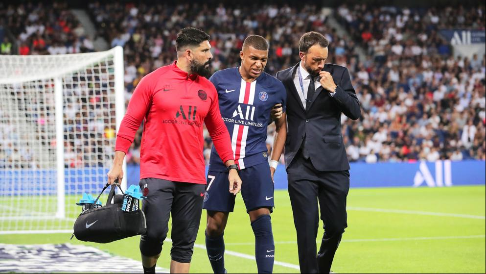 El PSG golea al Toulouse pero pierde a Cavani y Mbappé