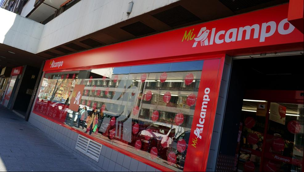 Alcampo busca a 1.185 personas para trabajar en la campaña de Navidad