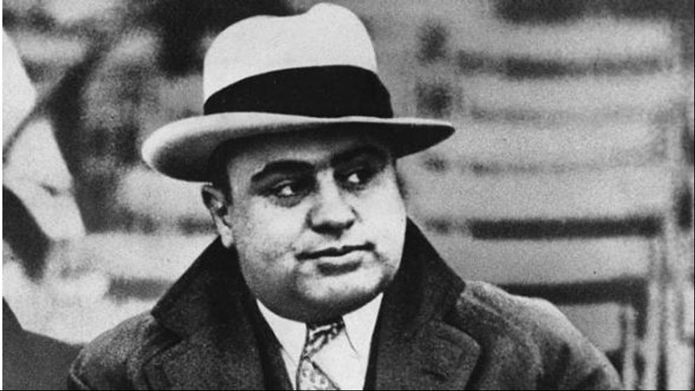 A Al Capone le cazó un inspector de Hacienda