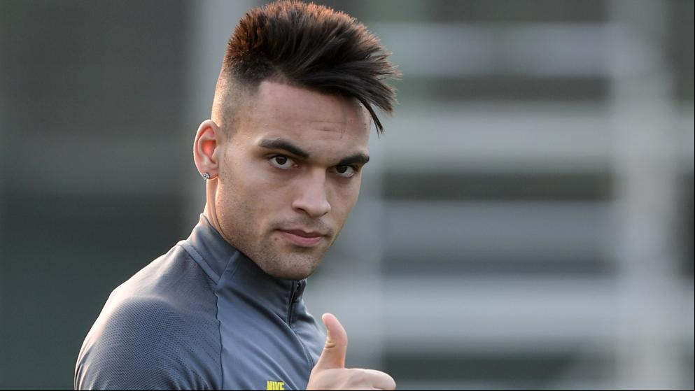 Lautaro, el potente delantero del Inter que tienta al Barça