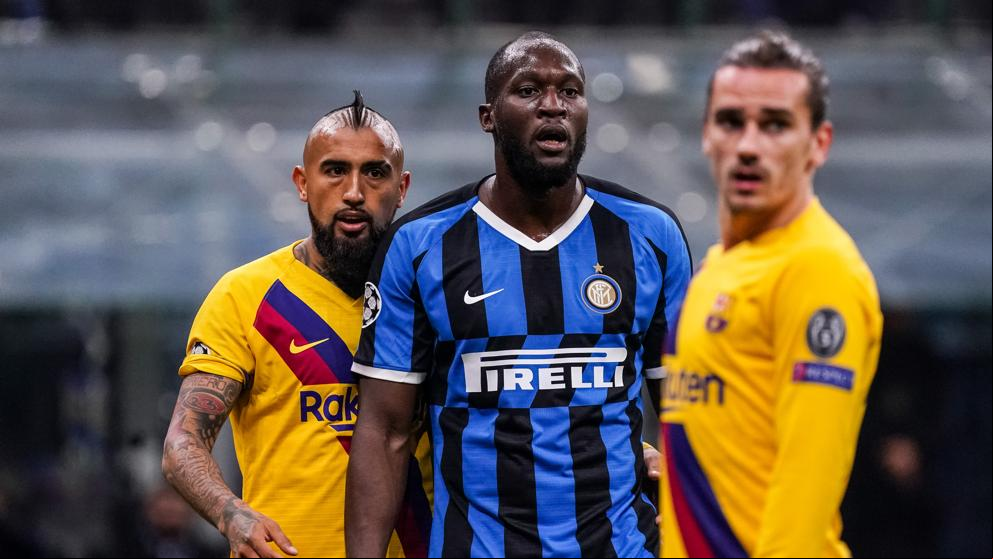 El Inter espera un gesto de Arturo Vidal para presionar al Barça El Inter espera un gesto de Arturo Vidal para presionar al Barça