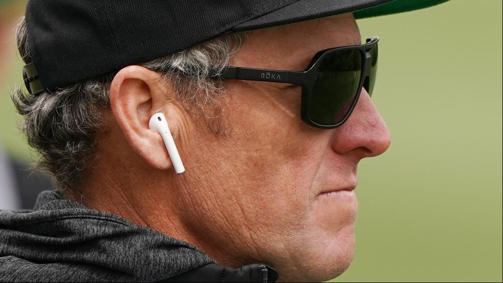 Lance Armstrong pide perdón a su manera en un documental