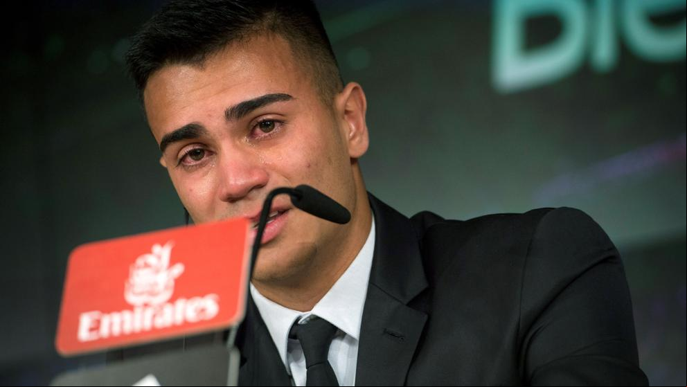Reinier se emociona en el día de su presentación con el Real Madrid
