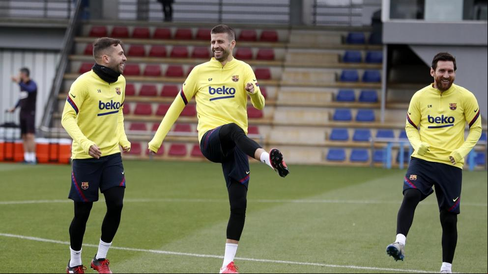 Jordi Alba se reincorpora al trabajo y da aire a Setién