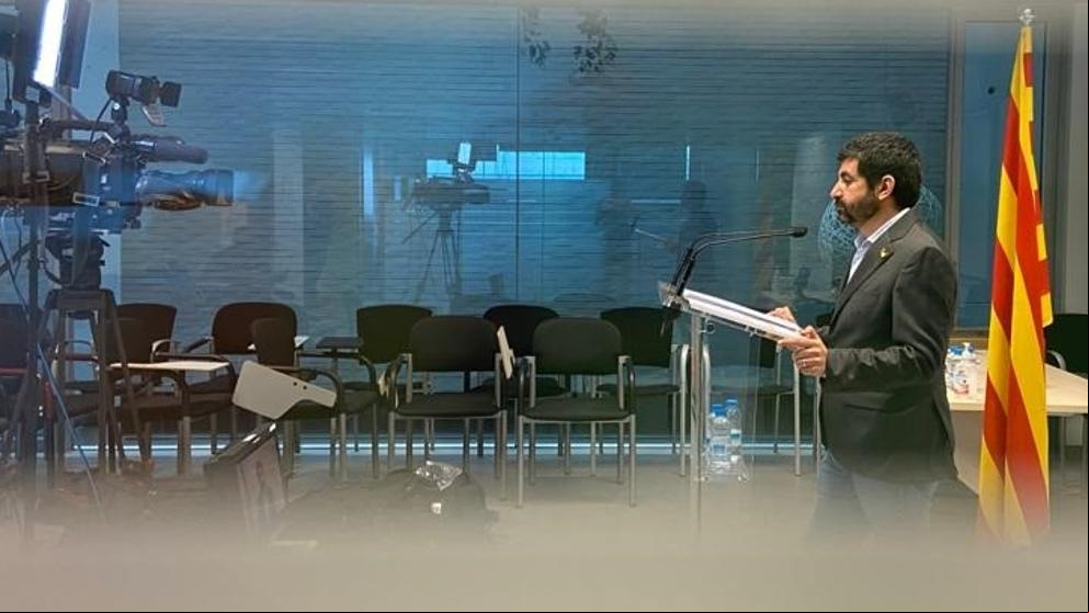 El Govern traspasa a Salut la gestión de las residencias y aparta a El Homrani