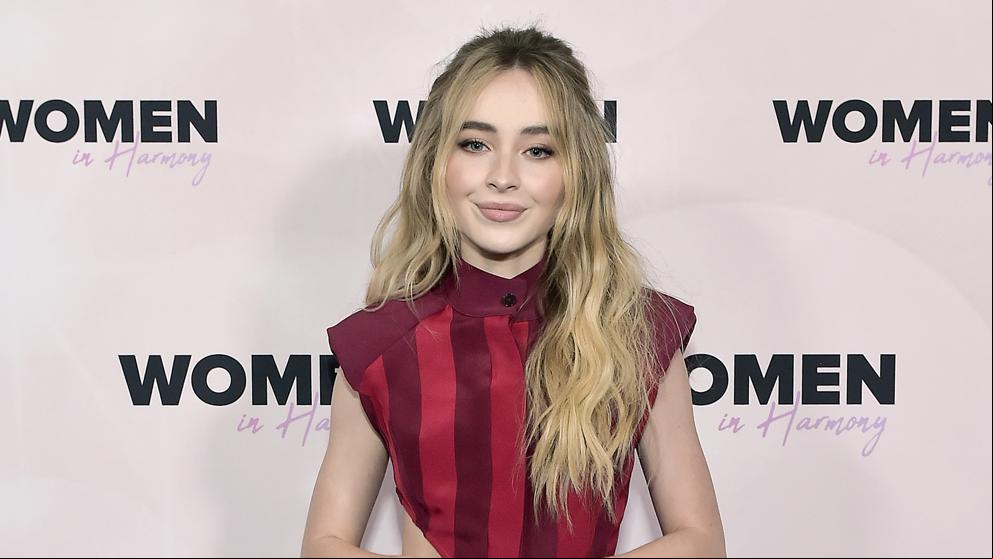 Sabrina Carpenter será Alicia en el país de las maravillas